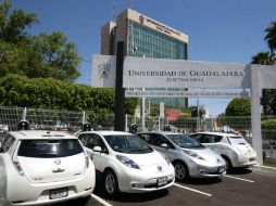 La UdeG inaugura su electrolinera, ubicada en Avenida Vallarta esquina con Enrique Díaz de León. EL INFORMADOR / R. Tamayo