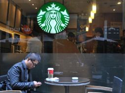 Starbucks México inició operaciones hace 15 años y hoy cuenta con cerca de mil 700 proveedores, de los cuales 90% son mexicanos. NTX / ARCHIVO