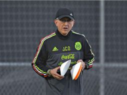 Osorio reconoce que al Tri le falta hacer unos ajustes para poder sobresalir en los mundiales. MEXSPORT / I. Ortiz