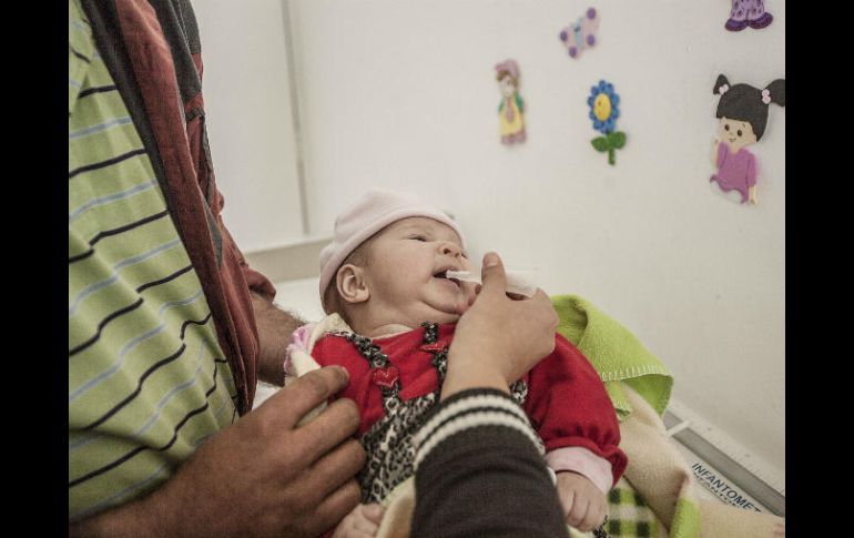 En caso de que un niño pequeño presente fiebre superior a 38 grados y labios azulados, es necesario acudir al médico de inmediato. EL INFORMADOR / ARCHIVO