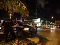 Los accesos a la zona hotelera fueron cerrados y se montó un operativo a la altura de Plaza Kululkán. SUN / ARCHIVO