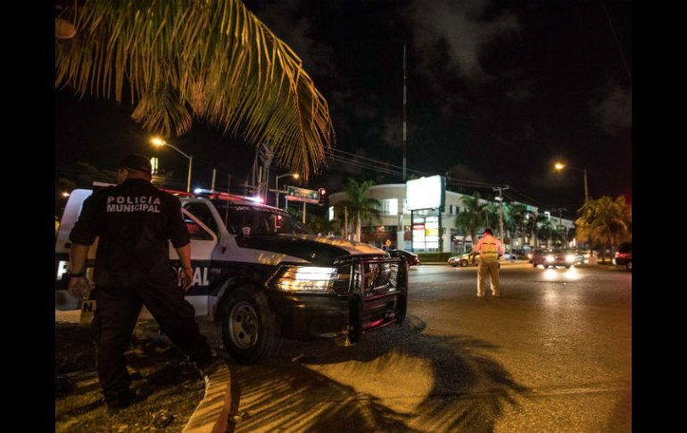 Los accesos a la zona hotelera fueron cerrados y se montó un operativo a la altura de Plaza Kululkán. SUN / ARCHIVO