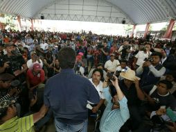 Ambrosio Hernández señaló que quieren una mesa de trabajo con Osorio Chong o intensificarían sus manifestaciones. SUN / ARCHIVO