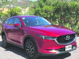 La marca dice que 689 partes de la CX-5 fueron mejoradas para el modelo 2018. ESPECIAL / Mazda