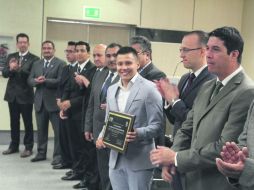 Germán Sánchez fue reconocido por la Federación Mexicana de Natación por sus logros de 2016. NTX / J. González