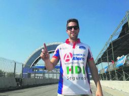 Rubén García inicia con el pie derecho el camino hacia una segunda corona en Nascar después de hacerse de la pole en Monterrey. TWITTER / @rubengarcia4