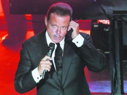 Luis Miguel. El cantante suma cada día más demandas. NTX /