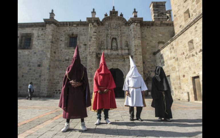 La primera Gran Procesión del Silencio y la Vía Dolorosa será del 6 al 16 de abril en el Barrio de Analco. EL INFORMADOR / ARCHIVO