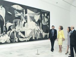 Ícono. La obra fue pintada por Picasso en 1937, por encargo del Gobierno de la II República para el pabellón de la Expo en París. EFE /