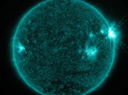 Las radiaciones nocivas de una llamarada no puede pasar a través de la atmósfera de la Tierra. ESPECIAL / nasa.gov