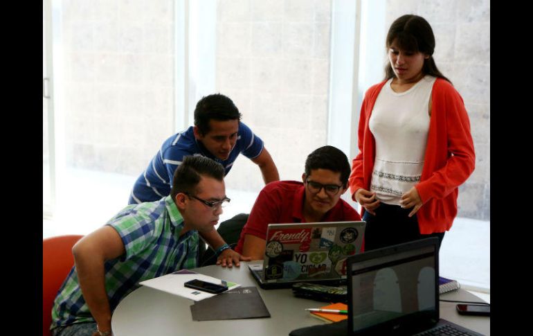 Estudiantes de Ingeniería de Energía, Nanotecnología y Ciencias Computacionales encabezan los proyectos para mejorar el medio ambiente. EL INFORMADOR / R. Tamayo