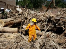 Tres mil 240 damnificados están recibiendo atención humanitaria en siete albergues. EFE / L. Muñoz