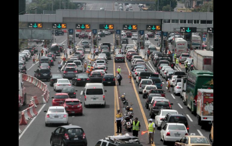 En caso de salir de la ciudad por carretera lleven verificar el estado mecánico de su vehículo. NTX / ARCHIVO