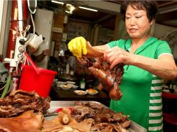 Personas que vendan o consuman carne de caninos o felinos podrán ser multados con hasta 250 dólares taiwaneses. EFE / ARCHIVO