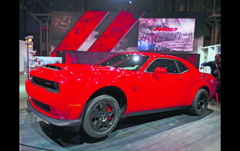 Dodge. Challenger Demon. ESPECIAL /