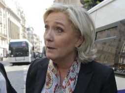 Marine le Pen se burla esta mañana de la celebración que organizó Macron para festejar su victoria en la primera vuelta. AP / M. Euler