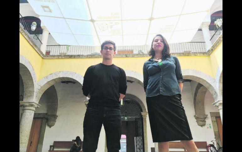 Aristeo Mora y Daniela López. Los responsables de la muestra y los recorridos. ESPECIAL / CULTURA GUADALAJARA