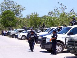 Elementos de la policía municipal, estatal y federal se encuentran en el sitio. NTX / ESPECIAL