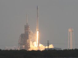 El cohete pondrá en órbita un satélite espía NROL-76 al servicio de la Oficina Nacional de Reconocimiento de los Estados Unidos. AFP / J. Raedle