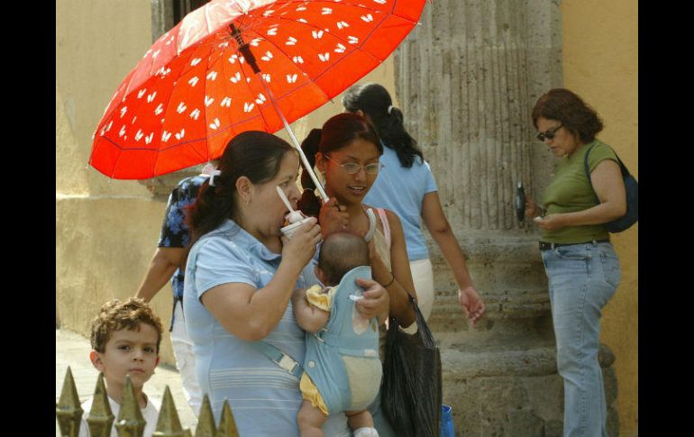 Aunque el ambiente caluroso predominará, en algunos estados podrían presentarse lluvias. EL INFORMADOR / ARCHIVO