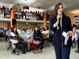 ''Vamos a fomentar bonos que premien la eficiencia. Eso es más que un cambio'', establece. TWITTER / @JosefinaVM