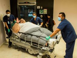 Juan Pedro Franco llega al hospital. AFP / H. Guerrero