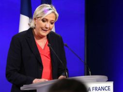 Le Pen asegura estará al frente del combate de las elecciones legislativas de junio. EFE / I. Langsdon