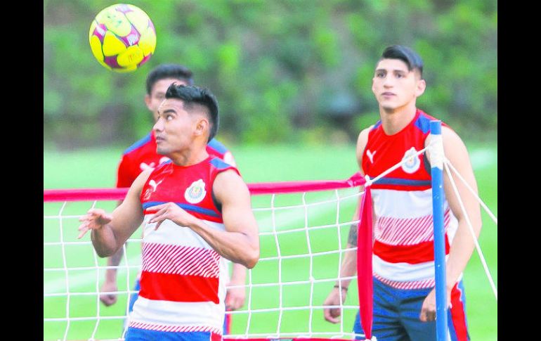 José Juan Vázquez. El 'Gallito' señala que Chivas tiene equipo para ganar el título. MEXSPORT /