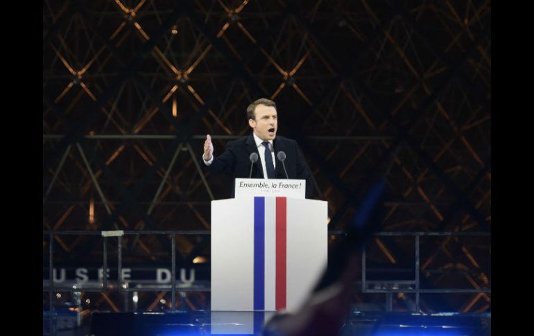 Emmanuel Macron se impuso por casi 30 puntos sobre su rival, la candidata ultraderechista Marine Le Pen. EFE / E. Feferberg