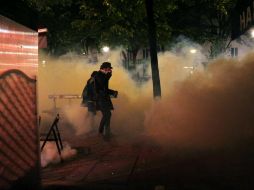 Además de París, hubo otras manifestaciones anticapitalistas en Nantes, Lyon, Grenoble, Estrasburgo y Poitiers. AFP / L. Priolet