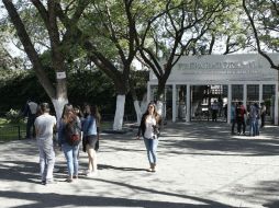 En la Preparatoria 4, ubicada en la colonia El Rosario, se aplica el plan Sendero Seguro. EL INFORMADOR / A. Camacho