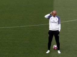 El Real Madrid entrena este martes en Valdebebas, previo a su partido correspondiente a la jornada 21 de la liga española. EFE / C. Moya