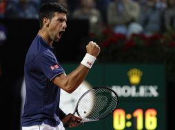 Djokovic ni siquiera notó el cansancio por tener que jugar dos partidos en un día. AP / G. Borgia