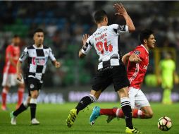 El mexicano tiene una oportunidad de gol durante el partido pero no logra concretarla. AFP / F. Leong