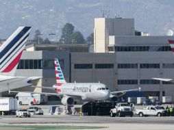 Los bomberos informaron que el hecho se registró a las 3:57, hora local, y se trató del vuelo de Aeroméxico 642. AP / D. Dovarganes