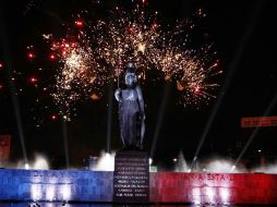 La Glorieta Minerva fue iluminada con los colores del Rebaño. EL INFORMADOR / A. Camacho