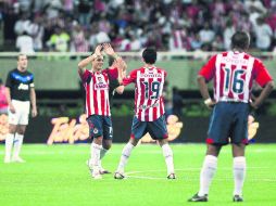 En julio de 2010 Chivas inauguró su nuevo estadio con un partido entre el Rebaño y el Manchester United. EL INFORMADOR / ARCHIVO