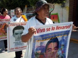 Los familiares exhortan al gobernador Miguel Ángel Yunes Linares a ''echarle ganas'' y resolver los casos. SUN / ARCHIVO