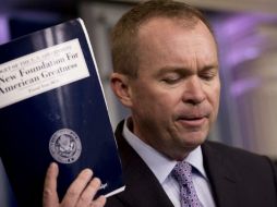 Mulvaney reconoce que mantendrán su insistencia ante el Congreso para que se aprueben las partidas para el muro. AP / A. Harnik