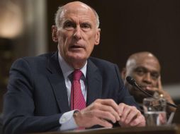 The Washington Post denunció sobre posibles presiones a Dan Coats (foto) y a Mike Rogers para contener la investigación del FBI. AFP / S. Loeb