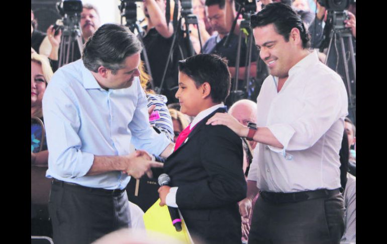 Aurelio Nuño estuvo ayer en Jalisco, donde presentó el nuevo Modelo Educativo. ESPECIAL /