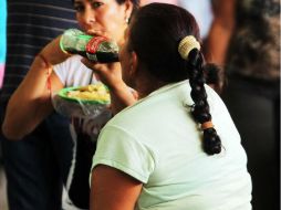 A veces no estamos conscientes del daño que pueden causar al organismo las bebidas que ingerimos. EL INFORMADOR / ARCHIVO