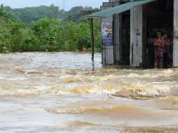 El monzón tropical que inicia en mayo sirve para acabar con la sequía, pero al mismo tiempo es causa de desastres naturales. AFP / I. S. Kodikara