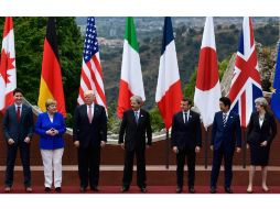 El documento fue firmado por Italia, Francia, Reino Unido, Alemania, Canadá, Japón y EU, junto a los presidente del CE. AFP / M. Medina