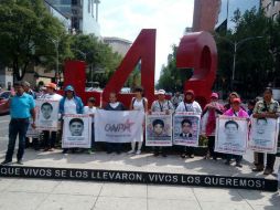 Los inconformes salieron a marchar para exigir el regreso de los estudiantes y detener a los involucrados. TWITTER / @Tlachinollan