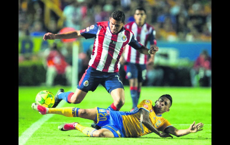 Espectáculo. Rojiblancos y felinos han sabido brindarse los 90 minutos de cada ocasión en las que se han enfrentado. MEXSPORT /