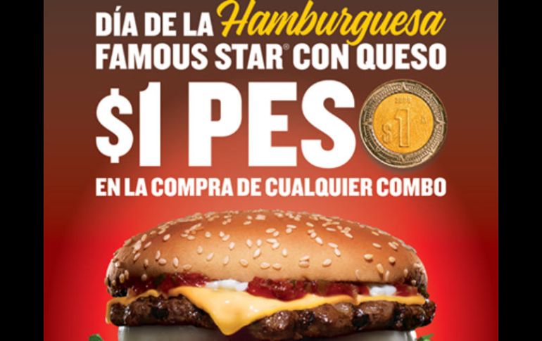 Carl´s Jr. celebrará vendiendo uno de sus productos más populares, la Famous Star, a un peso. FACEBOOK / Carl's Jr. México