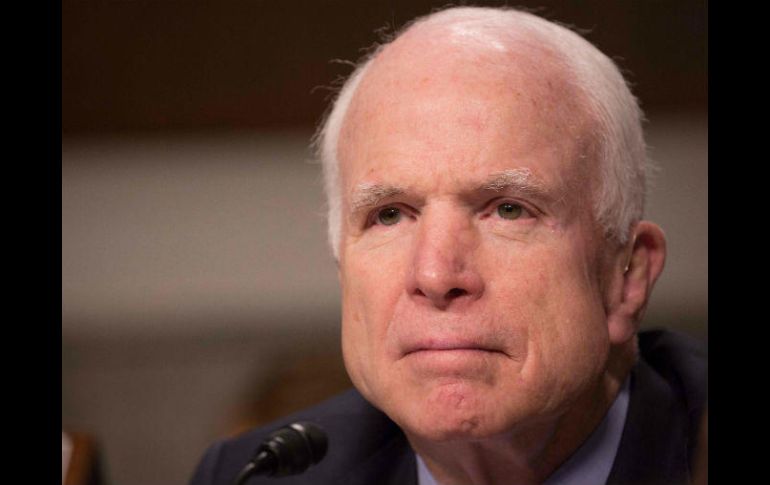 John McCain consideró a los rusos como el desafío más grande, de muy lejos, que tienen por delante. AFP / T. Katopodis