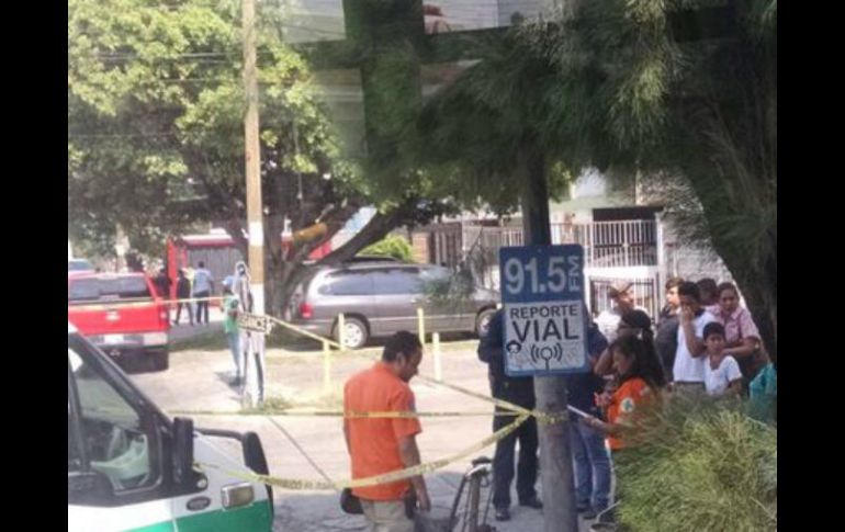 Los hechos ocurrieron en el cruce de la avenida Cruz del Sur con López de Legazpi. ESPECIAL /