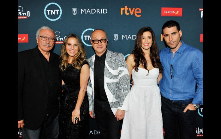 Del Castillo, Miguel Ángel Silvestre, Angie Cepeda y Edward James Olmos fueron los encargados de anunciar los nominados. EFE / J. Harris